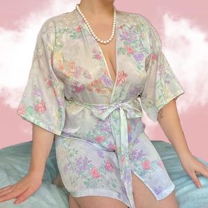 Linea Donatella Short Sleeved Satin Lace Robe